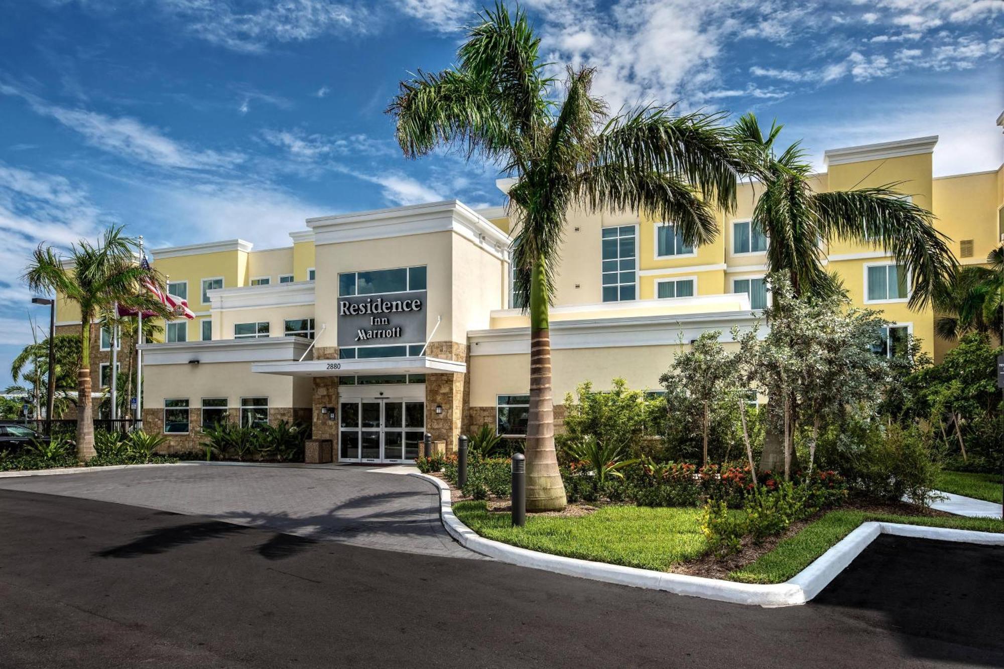 Residence Inn Fort Lauderdale Pompano Beach Central Exterior photo